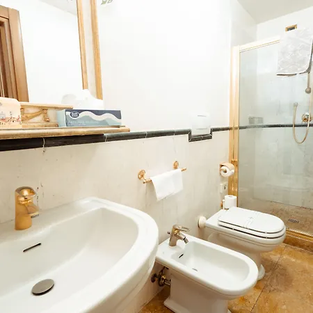 Palazzo Alexander Otel 4*