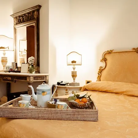 Palazzo Alexander Hotel 4*