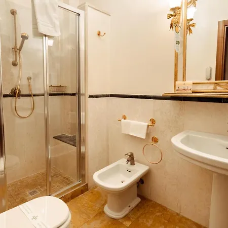 Palazzo Alexander 4*