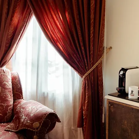 Palazzo Alexander 4*