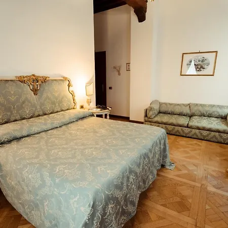 Palazzo Alexander Hotel 4*