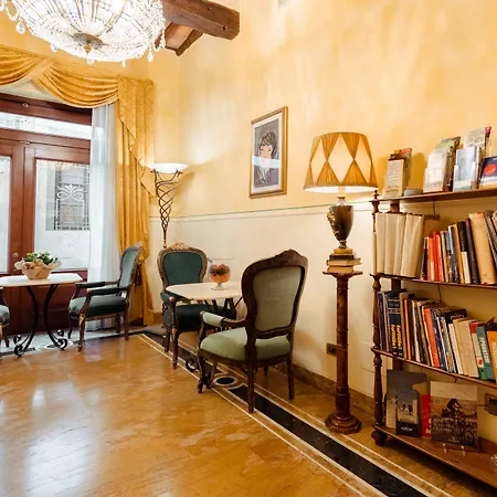 Palazzo Alexander Hotel 4*