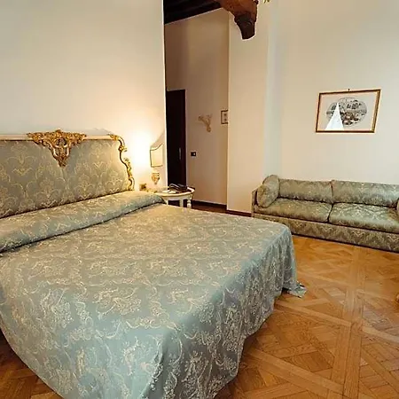 Hotel Palazzo Alexander Lucca