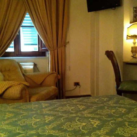 Palazzo Alexander Hotel 4*