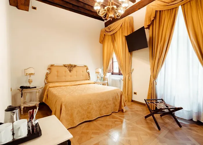 Palazzo Alexander Hotel Lucca