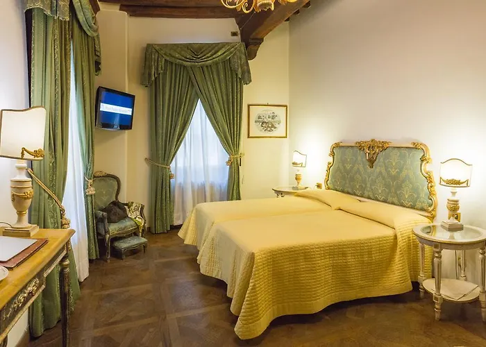 Hotel Palazzo Alexander Lucca