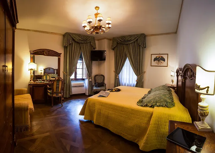 Palazzo Alexander Lucca