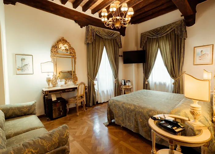 Palazzo Alexander Hotel