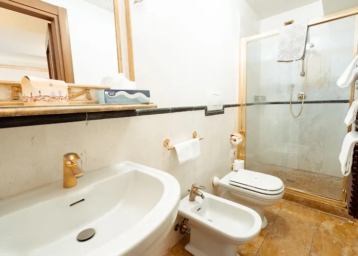 Palazzo Alexander Hotel 4*