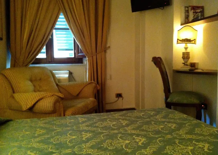 Palazzo Alexander Hotel 4*