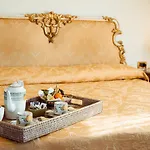 Palazzo Alexander Otel Lucca